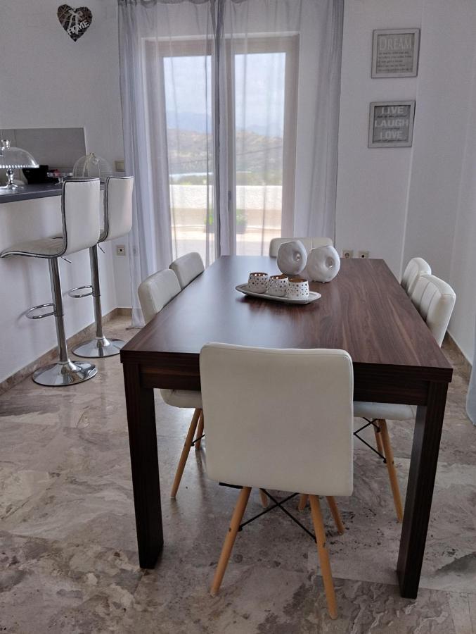 Myrtos Sophie'S Village House מראה חיצוני תמונה